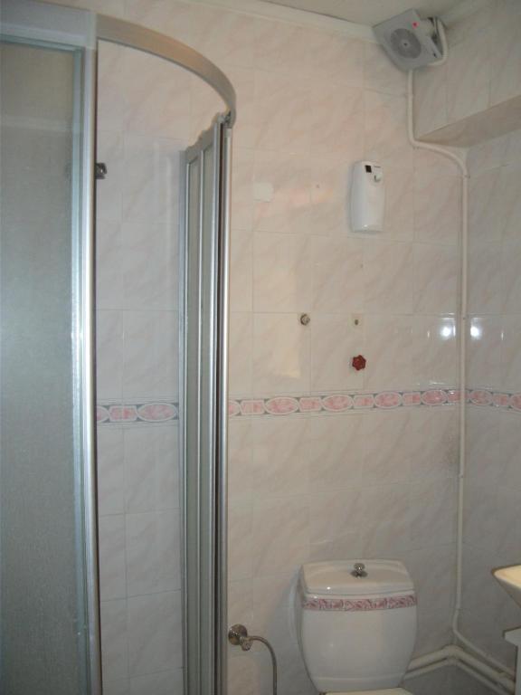 Number One Apart Hotel Karaburun  Quarto foto